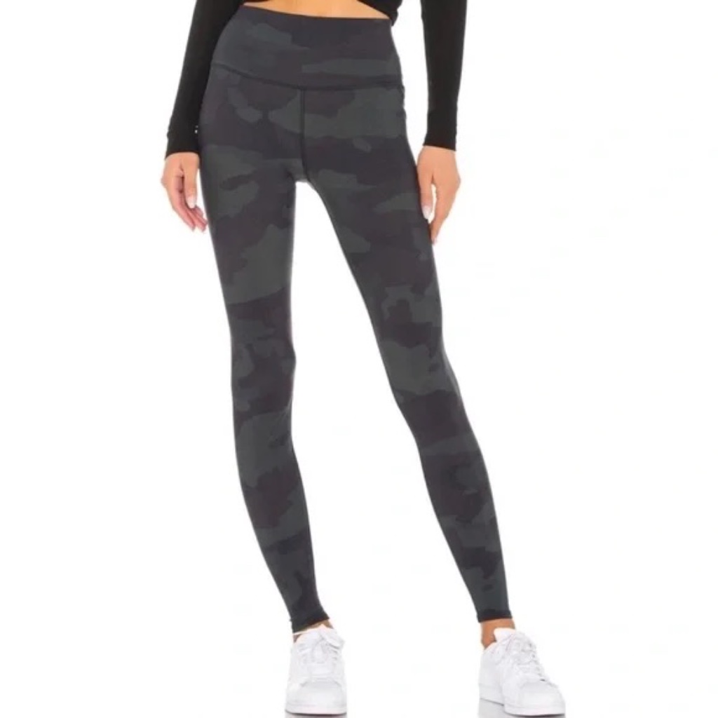 Alo Yoga High Waist Camo Vapor Leggings Size Xs Hunter Camouflage Activewear